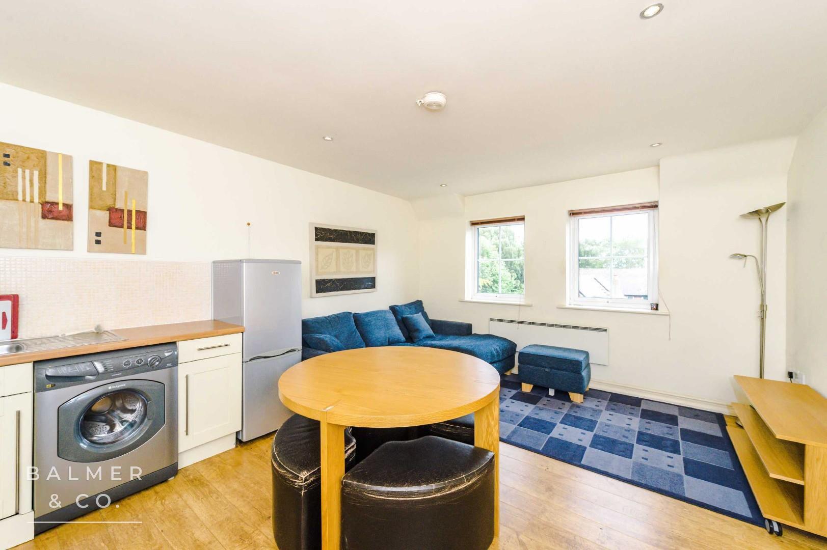 Properties for Sale in Leigh Balmer & Co